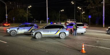 В Бучанском районе горят склады, трасса "Киев-Чоп" перекрыта, — ОВА (фото, видео)