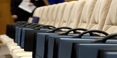 Хто пiдставив Президента. Чому обмеження в 67 000 гривень для держслужби — це помилковий крок