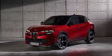 Перший електрокросовер Alfa Romeo став причиною політичного скандалу