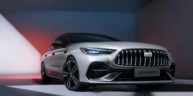Geely презентовала электрифицированный аналог Toyota Camry за $10 000 (фото)