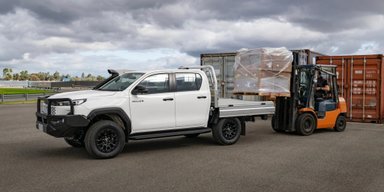 Toyota создала пикап с большой грузоподъемностью для сложных условий эксплуатации (фото)