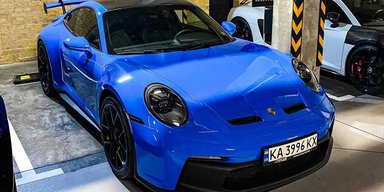 В Україні з'явився новий заряджений спорткар Porsche за 8,5 мільйона (фото)