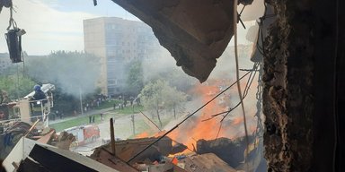 "Террор нас не сломает": Зеленский отреагировал на ракетный удар по родному Кривому Рогу (видео)