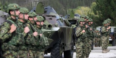 "Полноценная бригада": Россия вербует в армию наемников из Сербии, —  СМИ