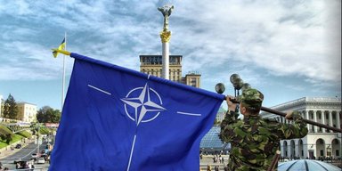 Армія фронту чи армія тилу: хто більше заважає вступу України до НАТО