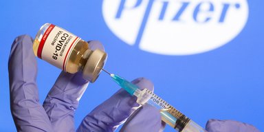 Из-под полы. Почему тайная вакцинация в Украине  стала бы ударом по репутации вакцины Pfizer