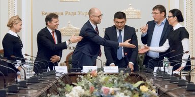 Период полураспада. Что удерживает парламентскую коалицию от развала