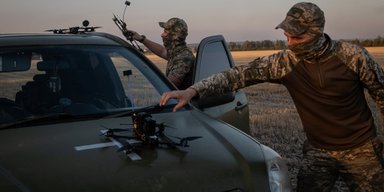Бойцы ВСУ теперь могут учиться в полевых условиях: Минобороны запустило онлайн-курсы (видео)