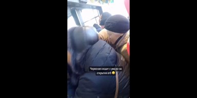 Битва за АТБ: в Кривом Роге покупатели взяли штурмом супермаркет из-за 1 кг муки (видео)