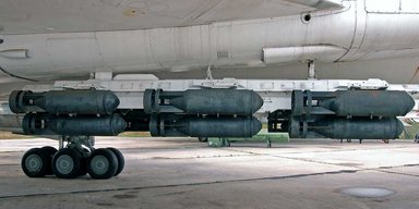 РФ розробляє нові модулі корекції для авіабомб: які міста в небезпеці, — аналітик