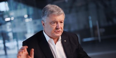 "Прекратите отдавать приказ": Порошенко раскритиковал ВСУ за "мясные штурмы" (видео)