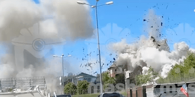 Вибухи в Донецьку: росіяни повідомили про обстріл із HIMARS, є жертви (фото, відео)