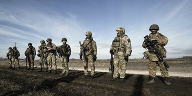 Бої в Харківській області: перші російські ДРГ помітили на околицях Куп'янська (відео)