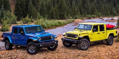 Для бездоріжжя і не тільки: представлено новий пікап Jeep (фото)