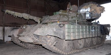 "Сохраняют боевую готовность": в ВСУ показали обслуживание редкого M-55S из Словении (фото)