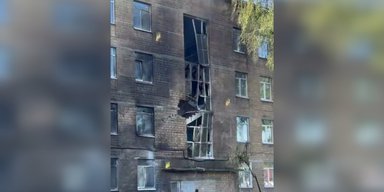 Россия обстреляла школу в Киеве: вспыхнул пожар (видео)