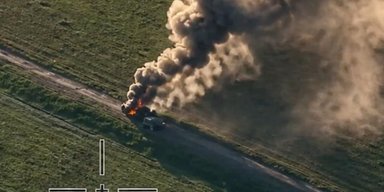 "Рухалися зі сторони Бахмута": ЗСУ спалили колону окупантів на підході до Часового Яру (відео)