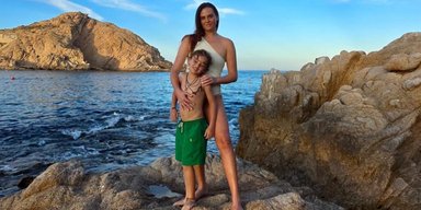 На одну фобию больше: у ребенка после прогулки на пляже из уха достали краба (видео)