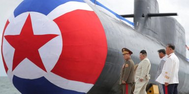 Ким Чен Ын вынудил Путина дать ему ядерные реакторы для подлодок за помощь в войне против Украины