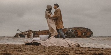 Кораблекрушение, как фон для селфи: место аварии танкера Delfi стало популярным местом (Фото)