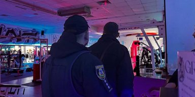 Неизвестные устроили стрельбу в ТРЦ в Белой Церкви