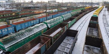 Ситуация критическая: металлурги просят министра развития ввести мораторий на повышение железнодорожных тарифов