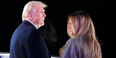 "Замечательная мать": Дональд Трамп поздравил Меланию с годовщиной свадьбы (фото)