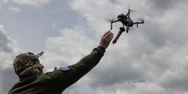"Розняв і помирив": ударний дрон ЗСУ втрутився в бійку російських військових на полі бою