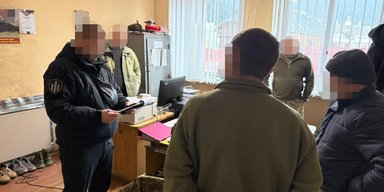 Відмовлявся від флюорографії: на Прикарпатті катували чоловіка у ТЦК, — ДБР