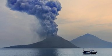 Небо стало червоним, а Місяць — блакитним: що змінило світ і розірвало барабанні перетинки людей