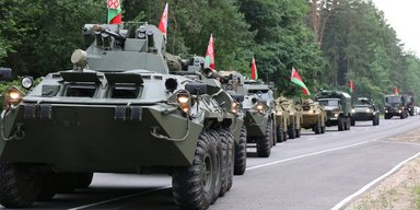 Ремонтує вертольоти і будує літаки: ВПК Білорусі обслуговує ЗС РФ, — ЦНС (фото)