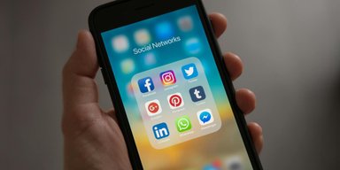 Аргументують діями РФ: у Львові хочуть заборонити місцевим чиновникам вести соцмережі
