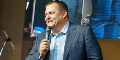 Крепкий пацан. Как мэр Днепра пытается следовать заветам Лени Космоса