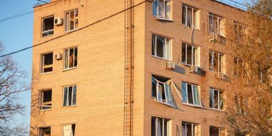 Ранены 8 медиков: в ОВА рассказали подробности удара РФ по онкодиспансеру в Запорожье (фото)