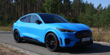 Нетипичная опция: покупателям электрокара Ford предлагают доплатить $500 за багажник