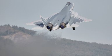 Российский Су-57 взлетел всего за 12 секунд с короткой полосы: в чем "секрет" (видео)