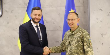 Впервые в истории Украины: военный разоблачил коррупционера и получил за него деньги