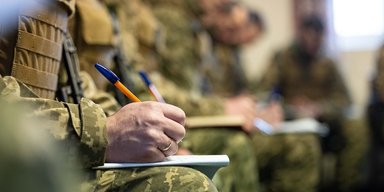 Контракт з ЗСУ попри повістку: в ТЦК розповіли, як потрапити в бажану бригаду (відео)
