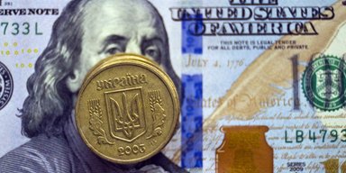 Снова штормит. Почему курс гривны потянуло вниз