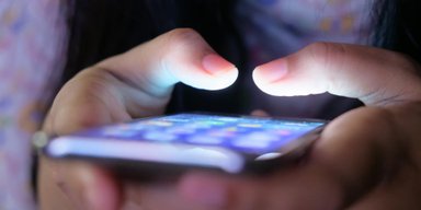 Никогда не устанавливайте: телефоны Android под угрозой из-за "невидимых" приложений (фото)