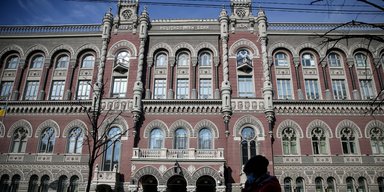 Инфляция не стоит на месте: в НБУ объяснили, что происходит с ценами в Украине