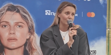 "Он врач и непубличный человек": певица KOLA рассказала о своем муже-иностранце (видео)