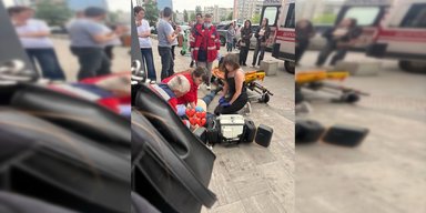 Смерть біля метро: кияни понад 20 хвилин не могли отримати дефібрилятор для порятунку чоловіка, — соцмережі