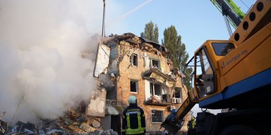 Масований удар 28 серпня: у Києві погіршилось повітря, містян просять зачинити вікна (карта)