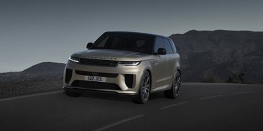 Названо найкращі преміальні кросовери 2023 року (фото)