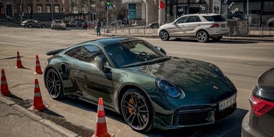 Настоящий эксклюзив: в Киеве засветился уникальный 650-сильный спорткар Porsche (фото)
