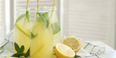 7 успокаивающих летних напитков, которые помогут хорошо спать ночью