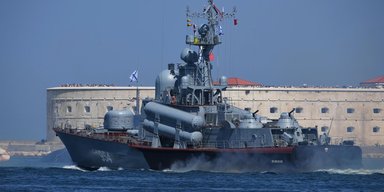 Magura V5 проти ракетного катера: джерела Фокусу розповіли, як "Ивановец" пішов на дно