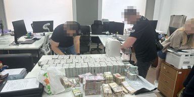 Розкрадання 7 млрд грн "майстрами манікюру" на закупівлі дронів для ЗСУ: ДБР веде розслідування