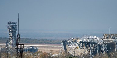 Окупанти відновлюють інфраструктуру Донецького аеропорту: в мережі показали знімки з супутника